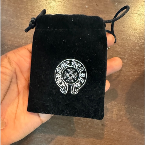 *VERY RARE* CHROME HEARTS WINDMILL CROSS PENDANT NECKLACE - Picture 5 of 5